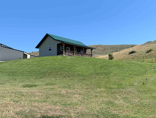 Airbnb Absarokee Vacation Rentals Places To Stay Montana