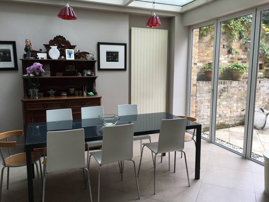 Lots of light in the breakfast area