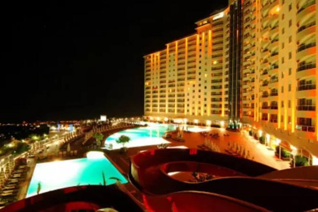 olimpic pool