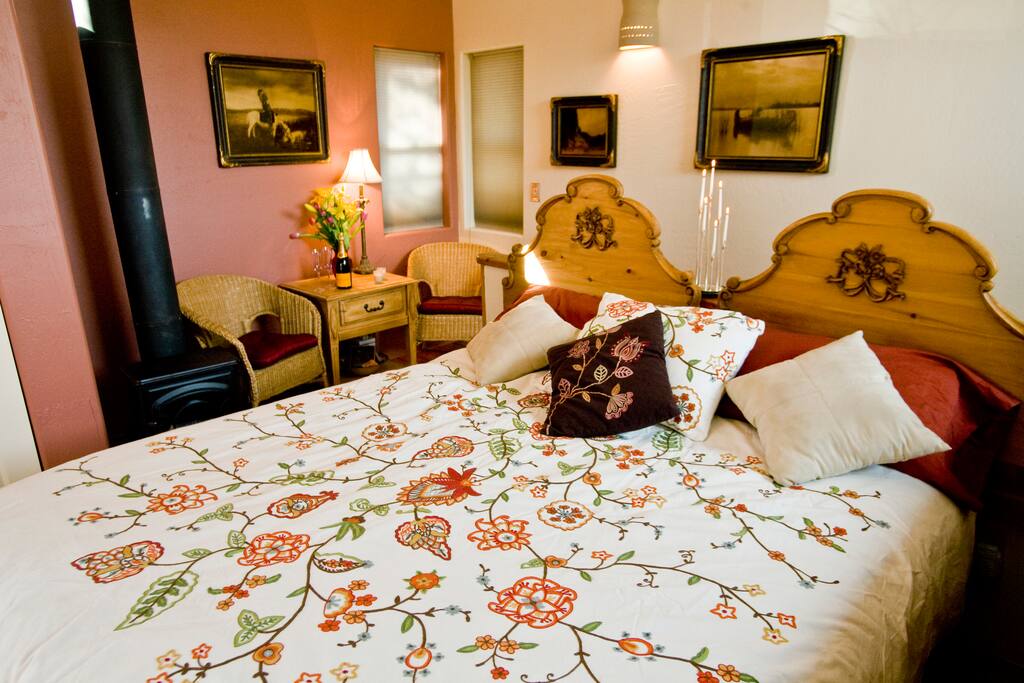 Upstairs King Room