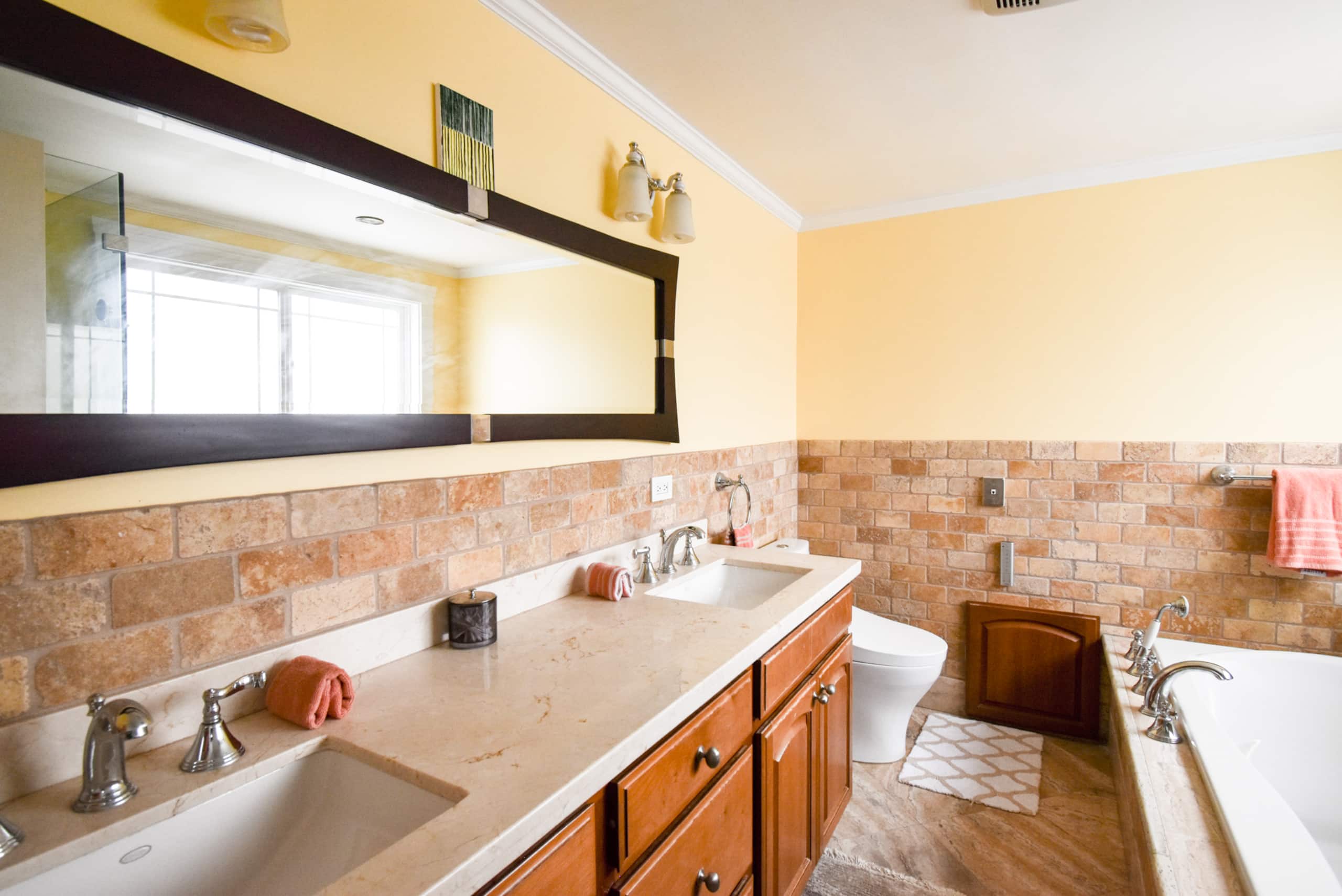 Home in San Francisco · ★4.77 · 4 bedrooms · 8 beds · 2.5 baths - Image 24