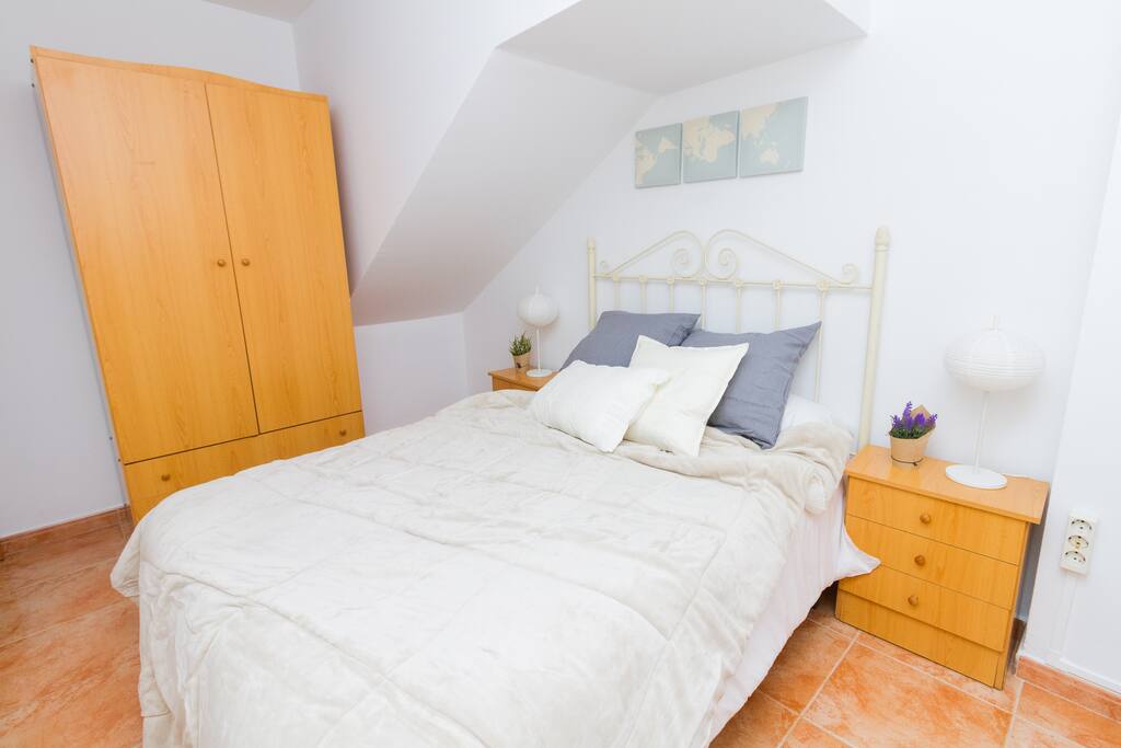 1st bedroom