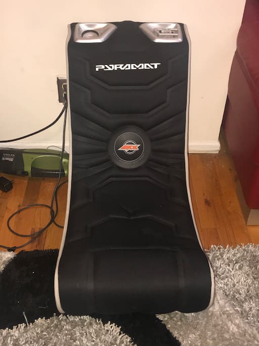 surround sound video gaming chair