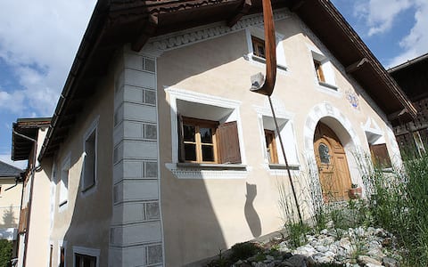 RUHIG-ZENTRAL-ORGINAL (A1)