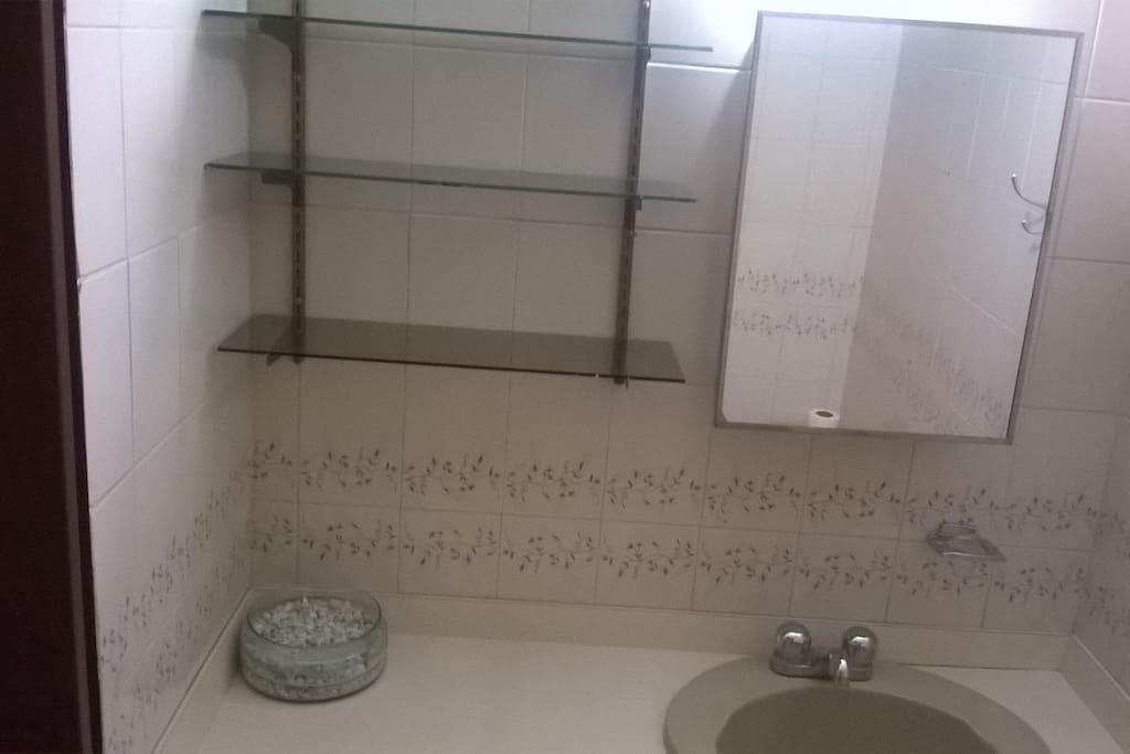 BAÑO PRINCIPAL