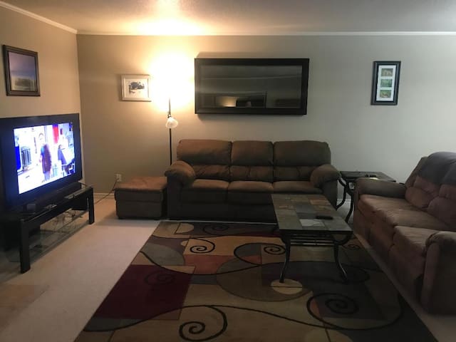 1-2 bedrooms, Near I-90, and room for trailers.