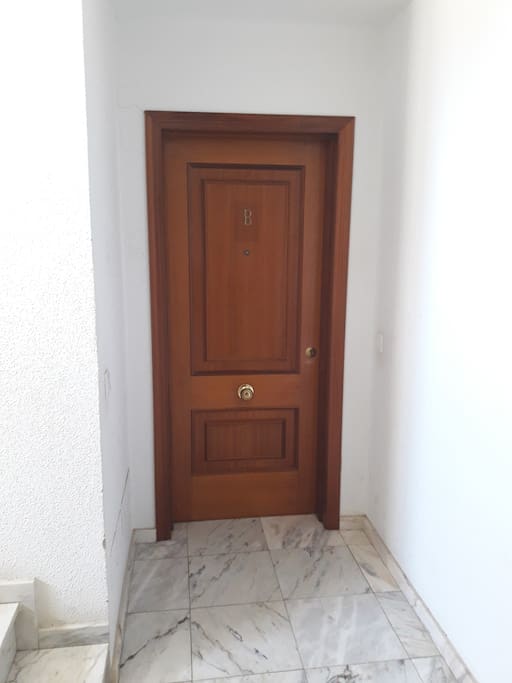 Entrada del apartamento. Entrance of the apartment.