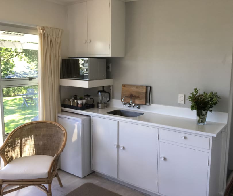 Basic kitchenette.