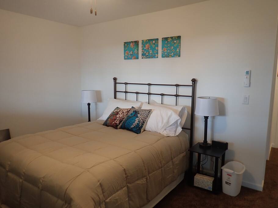 Room 206 Bedroom