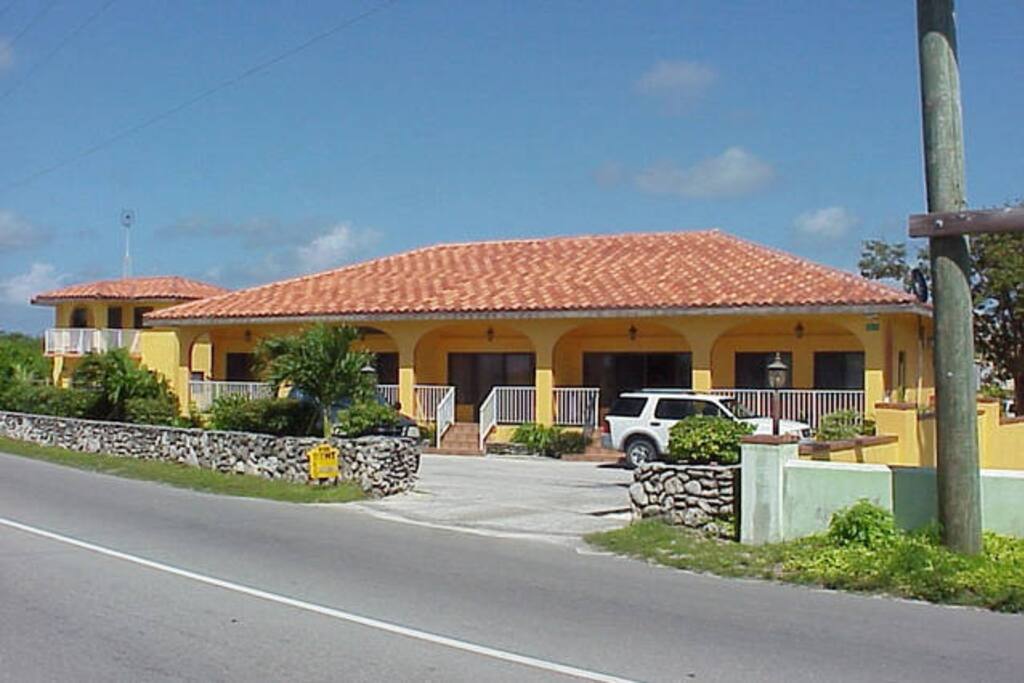 Calypso Cove