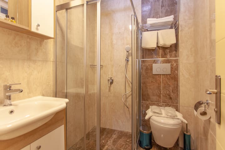 Özmen Hotel managed Airbnb listing 3