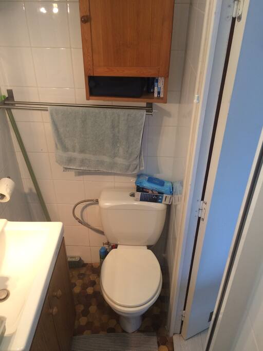 Bathroom 2