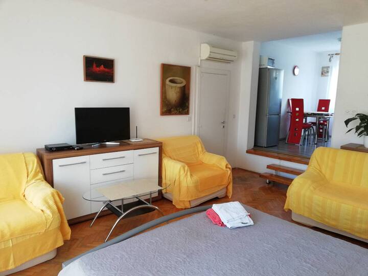 apartman goga in the quite part