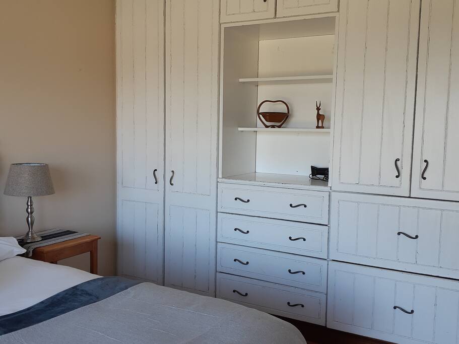 1st Bedroom built in cupboards