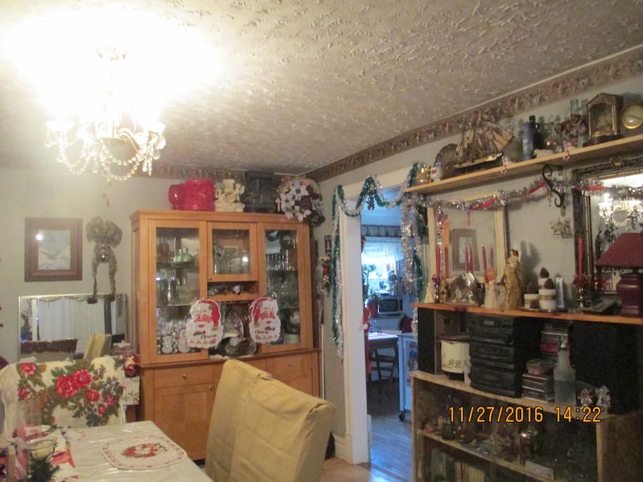 country dining room