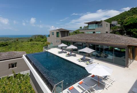 Tropical Castle Layan, 18 BR Pool Villa by Resava