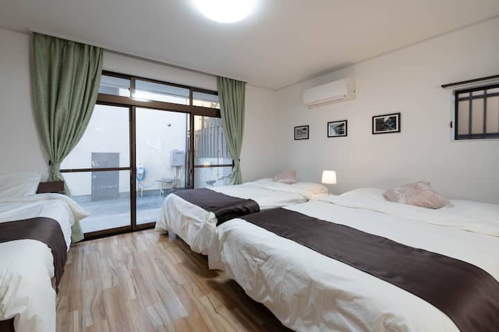 Kitanda cha watu wawili, Kitanda cha mtu mmoja2