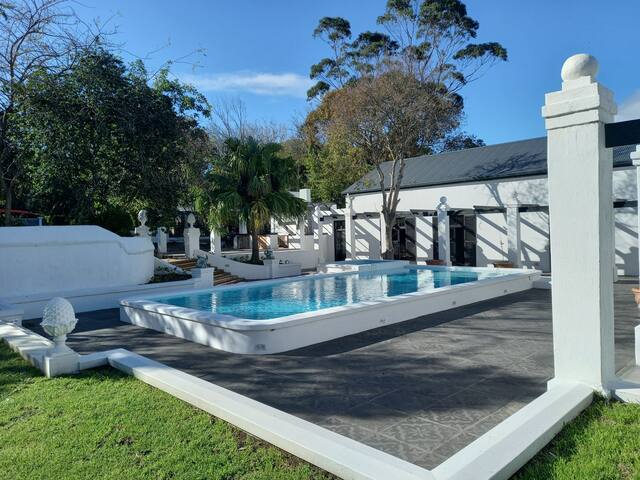 Cape Manor House Family retreats, weddings, events gallery image 5