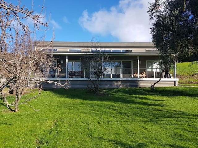 Peace Of Paradise Rural Retreat