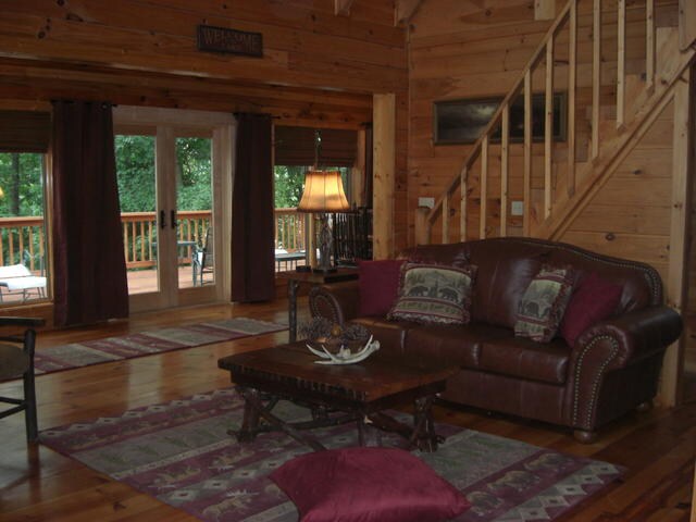 всекидневна (нов диван)