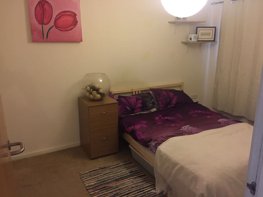 Clean and tidy bedroom