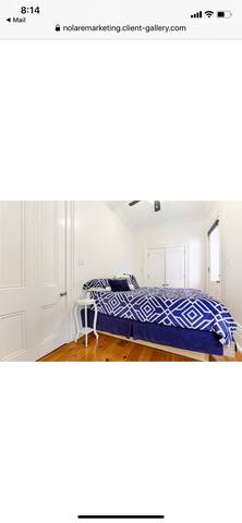 Private Uptown 1850s Rowhouse for large groups! gallery image 5