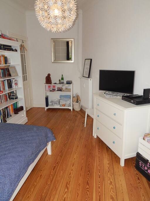 Gästezimmer vom Balkon aus betrachtet.