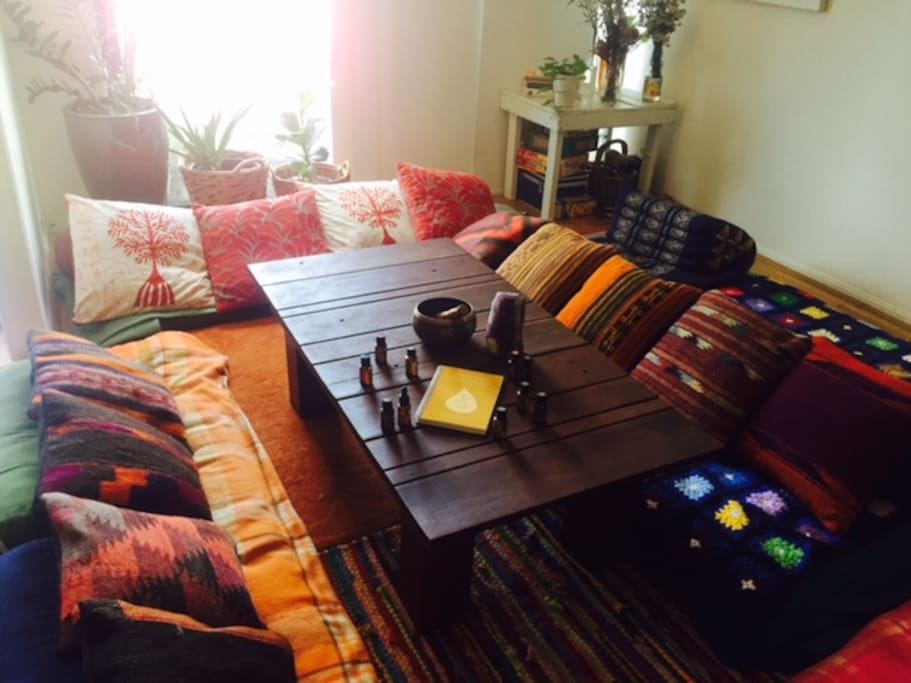 lounge room