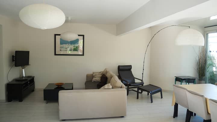 Marina Grand Jardin Et Appontement, 4 Chambres - La Grande-Motte
