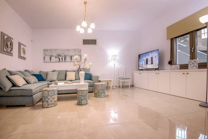 Villa Mirela with panoramic sea and city view gallery image 5