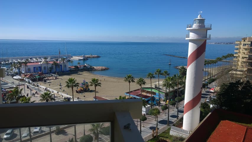 WIFI....Marbella 2000  Estudio  en paseo marítimo