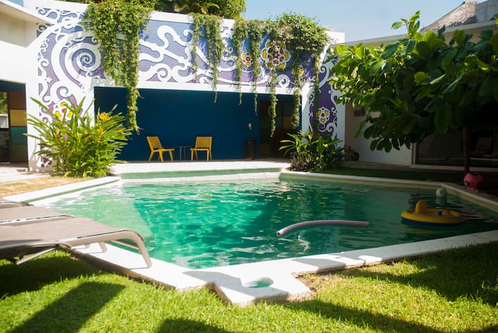 THE RASTA HOUSE, A CLASSIC IN TOWN