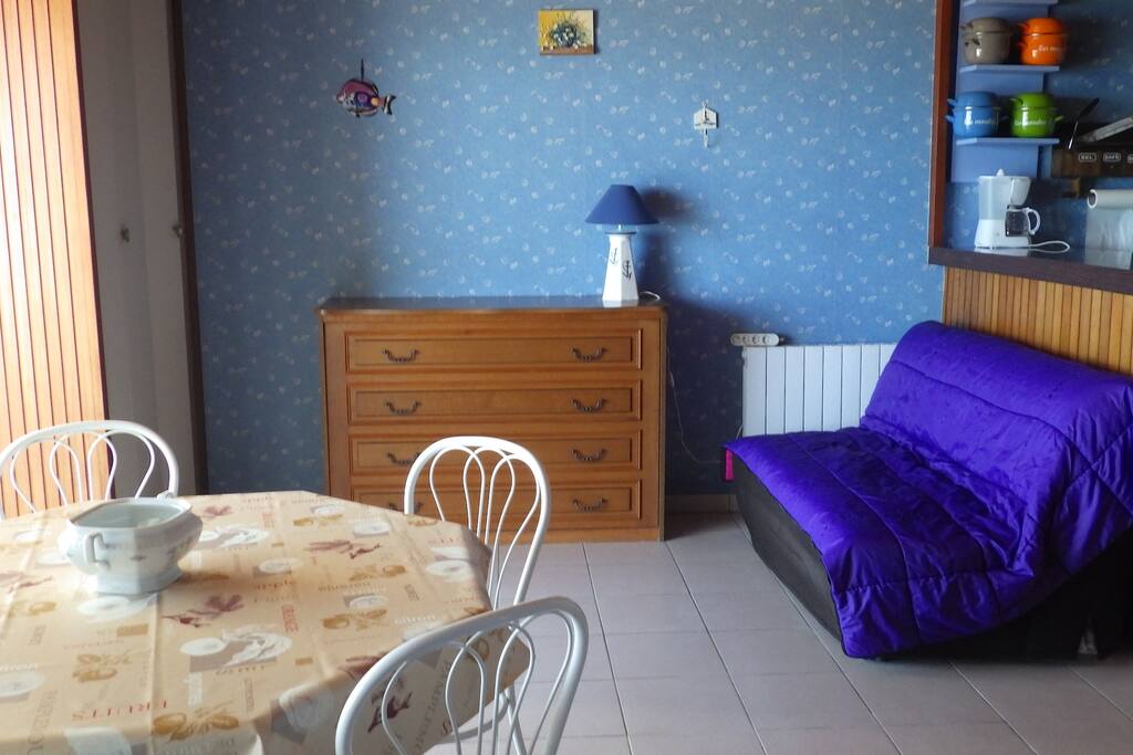Le deuxième lit est caché dans la commode