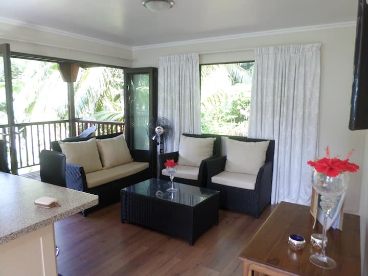 Hillside Retreat Palm Villa - Seychelle-szigetek
