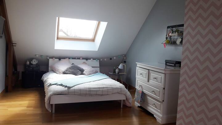 ห้องนอน 2 
เตียง 140X190 ซม.