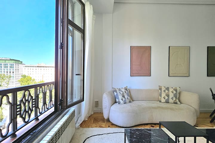 Gran Via: new apt with views to Plaza España 5