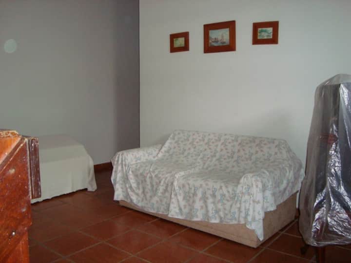 Elutuba - (diivan - voodi)