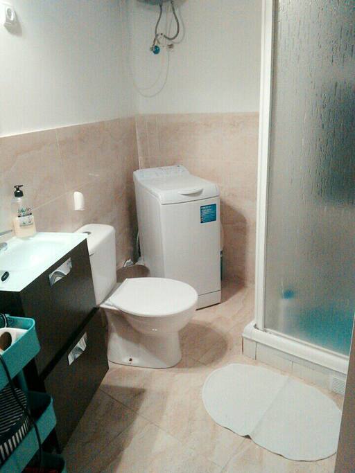 Baňo con ducha