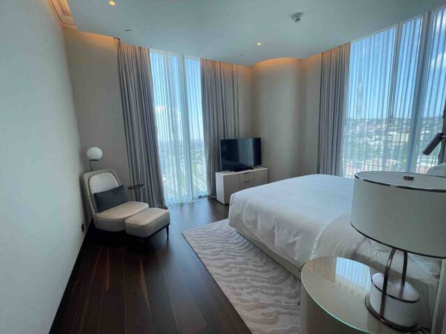 Two bedroom apartment Emaar Address gallery image 5
