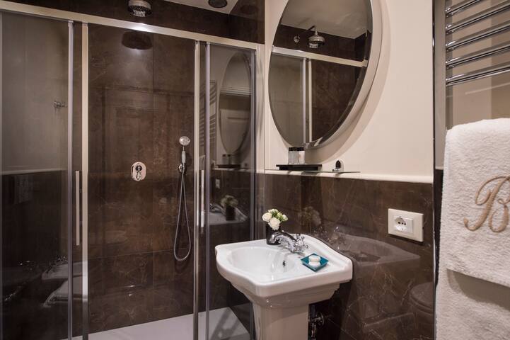 Deluxe Apartment Brunetto in Palazzo Branchi gallery image 2