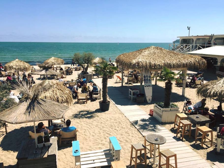 The beach in Varna - bar Cubo -the best one!