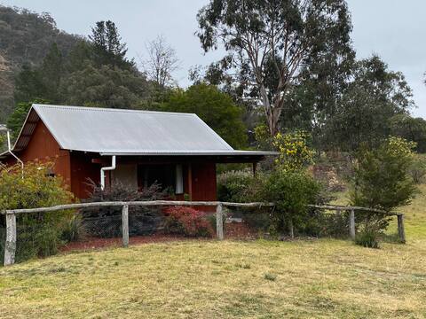 Pantoney's Cabin at Longridge in Capertee Valley