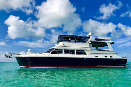 Live-Laugh-Love  In Islamorada