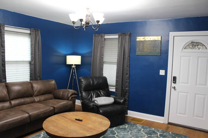 Airbnb 2814 7th Street Rd Vacation Rentals Places To Stay