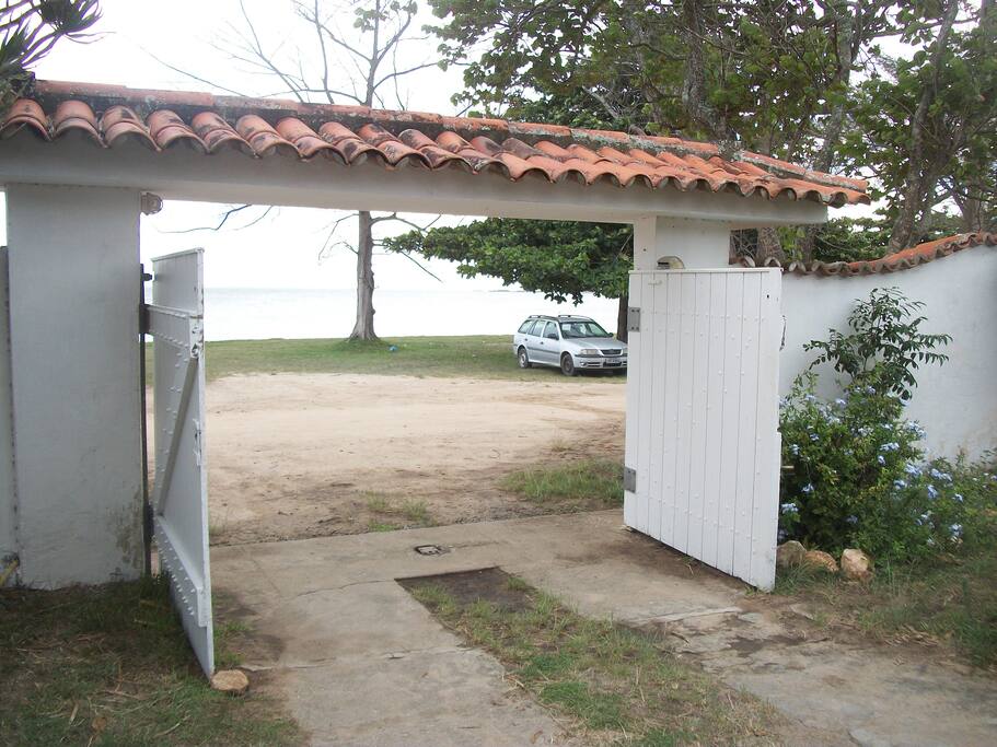 MOSTRA A PROXIMIDADE DA LAGOA, ONDE PODERA PESCAR E OUTRAS ATIVIDADES