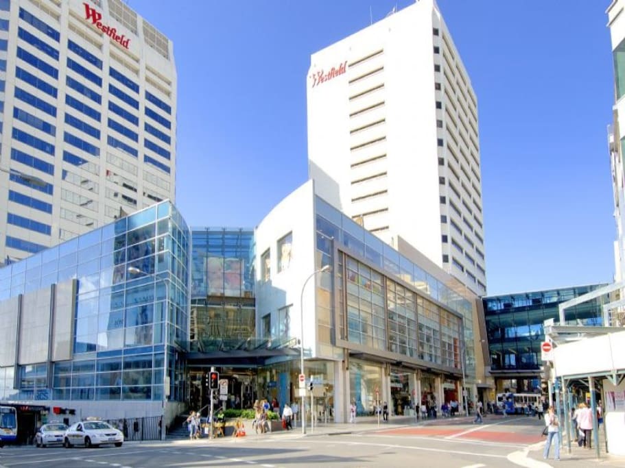 Bondi Junction's Westfield - 3 minute stroll from our apartment. Bondi Junction train station is also a 5 minute walk with buses and trains going every couple of minutes to Bondi Beach, Martin Place, Town Hall and Central Station.