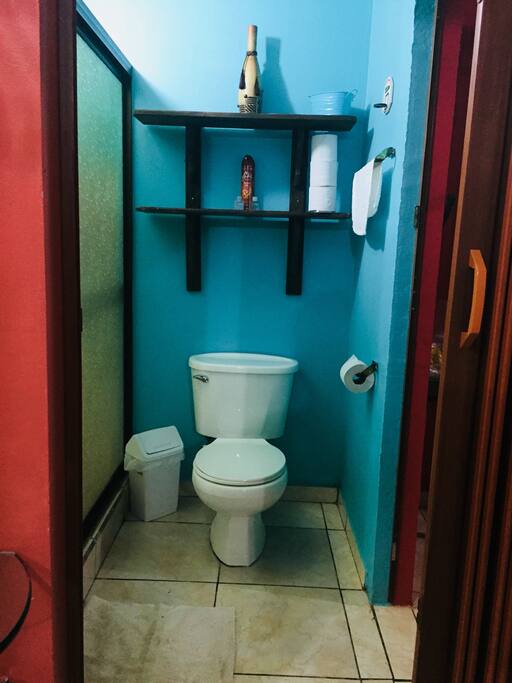 Toallas,papel,jabón y aplicadores