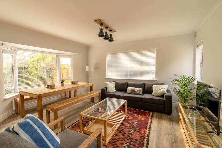 Top 10 Airbnb Vacation Rentals In Rondebosch, South Africa | Trip101