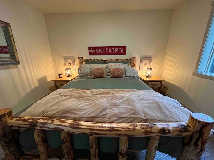 غرفة نوم في الطابق السفلي 2