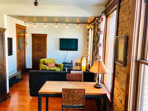 Classic Downtown Condo